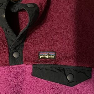 Youth Maroon/Purple Patagonia Pull-Over